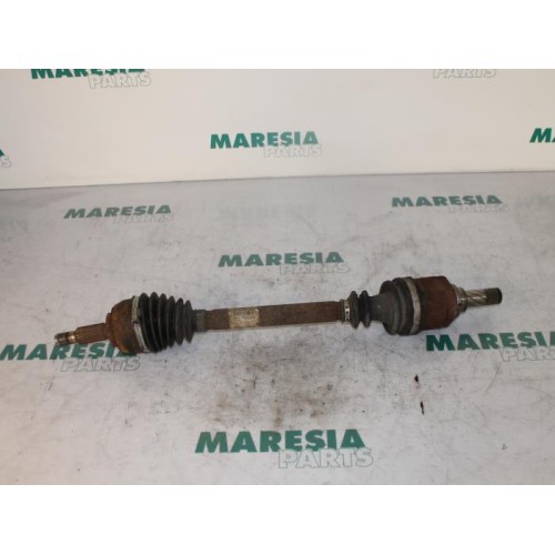 Renault - Megane - Antriebswelle links vorne