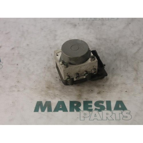Renault - Megane - ABS Pumpe