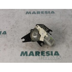 Renault - Megane - Ruitenwissermotor achter