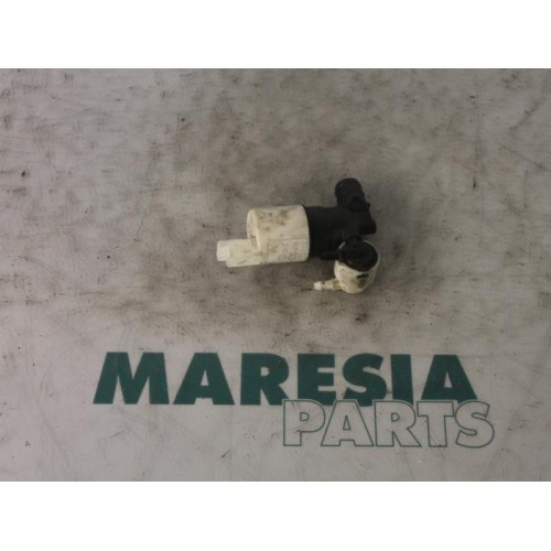 Citroen - Picasso - Windscreen washer pump