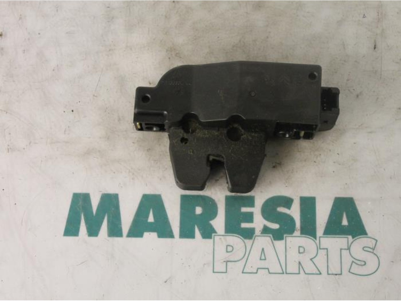 Citroen - Picasso - Tailgate lock mechanism