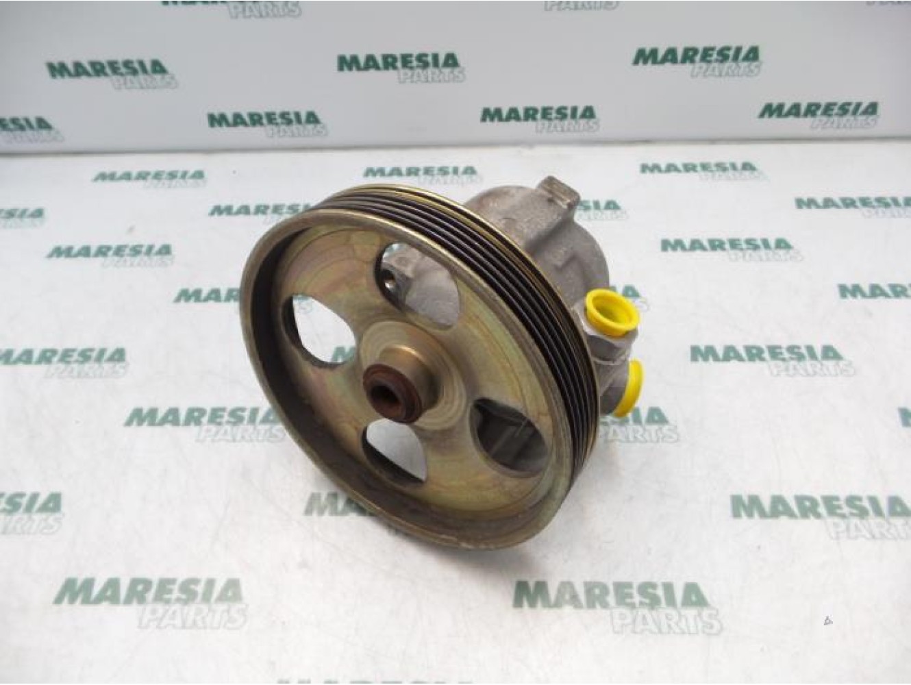Citroen - Picasso - Power steering pump
