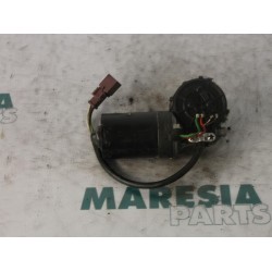 Citroen - Picasso - Front wiper motor