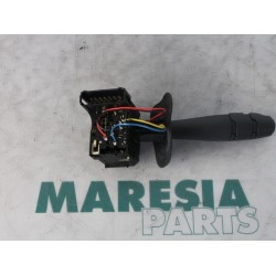 Renault - Clio - Indicator switch