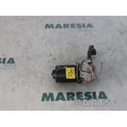 Renault - Clio - Front wiper motor