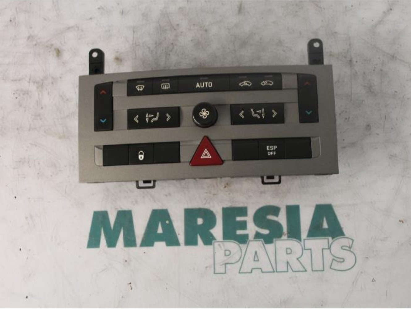 Peugeot - 407 - Heater control panel