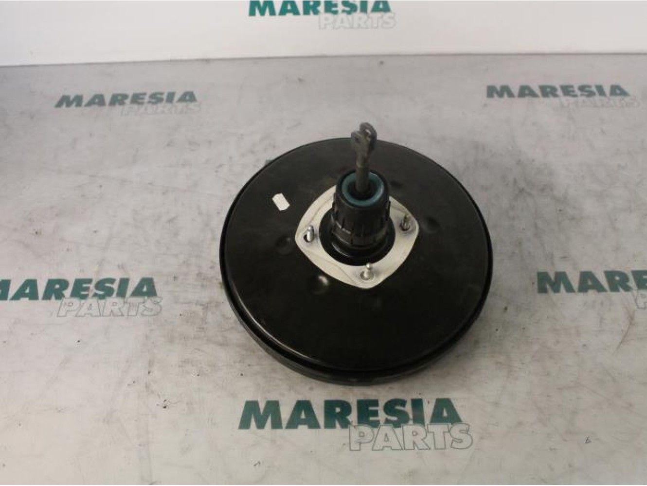 Renault - Megane Scenic - Brake servo