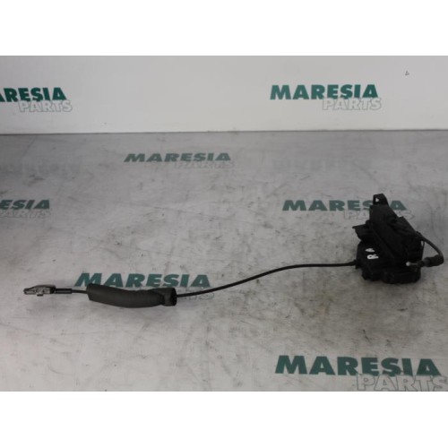 Renault - Megane Scenic - Rear door mechanism 4-door, right