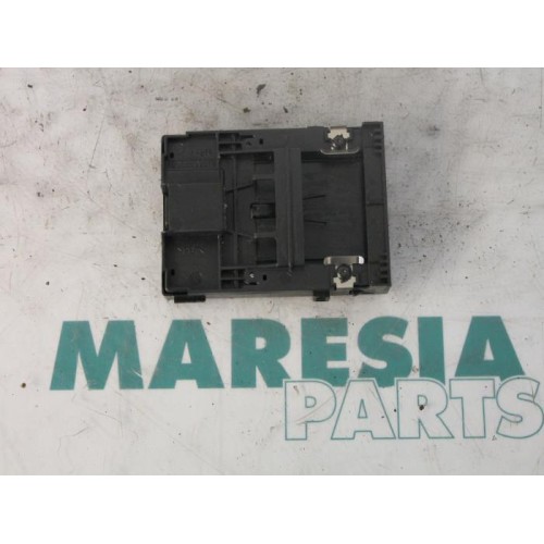 Renault - Megane Scenic - Card reader (lock)