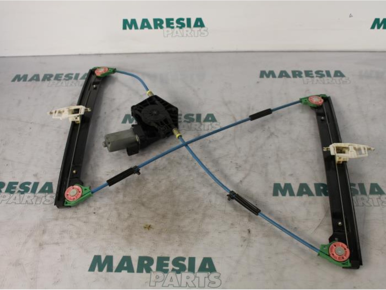 Fiat - Stilo - Window mechanism 2-door, front right