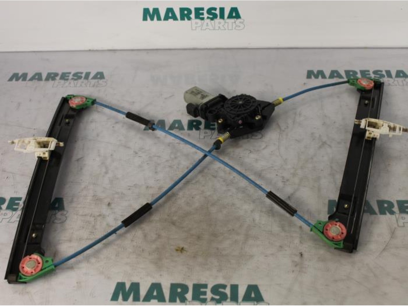 Fiat - Stilo - Window mechanism 2-door, front left