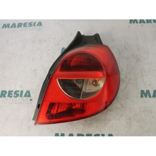 Renault - Clio - Taillight, right