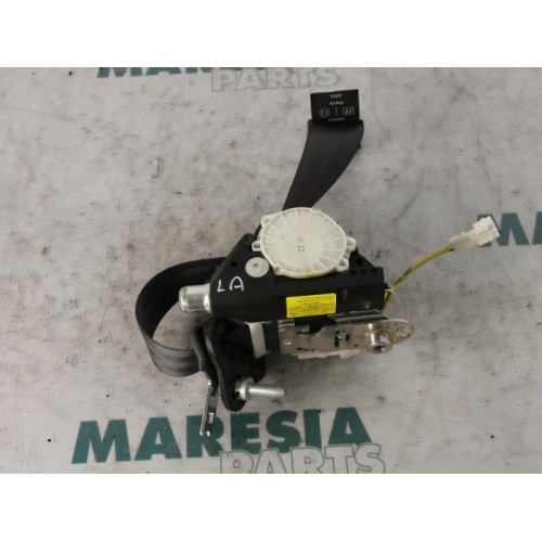 Renault - Clio - Rear seatbelt, left