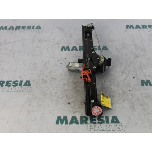 Fiat - Punto - Window mechanism 2-door, front right