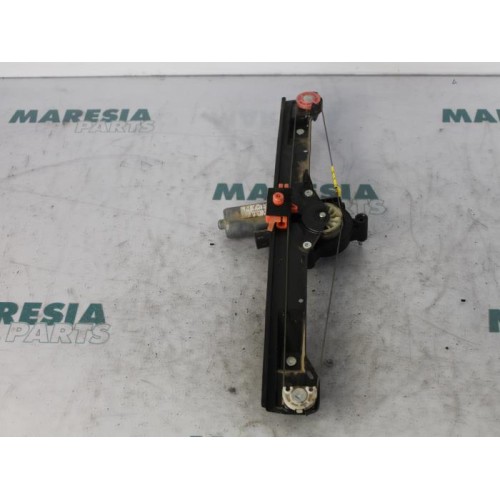 Fiat - Punto - Window mechanism 2-door, front left