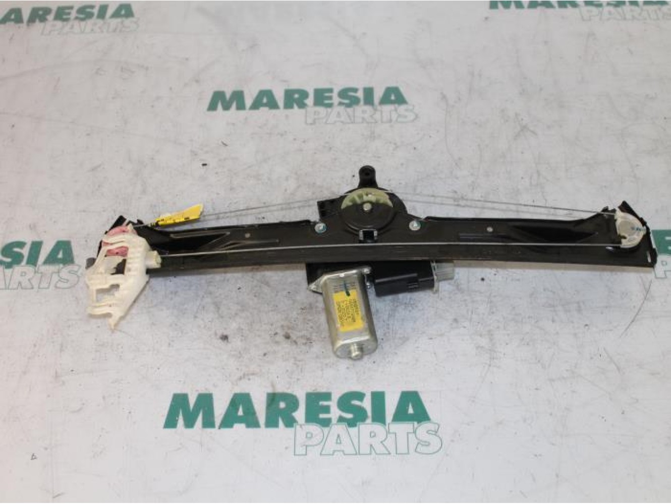 Fiat - Bravo - Window mechanism 4-door, front right