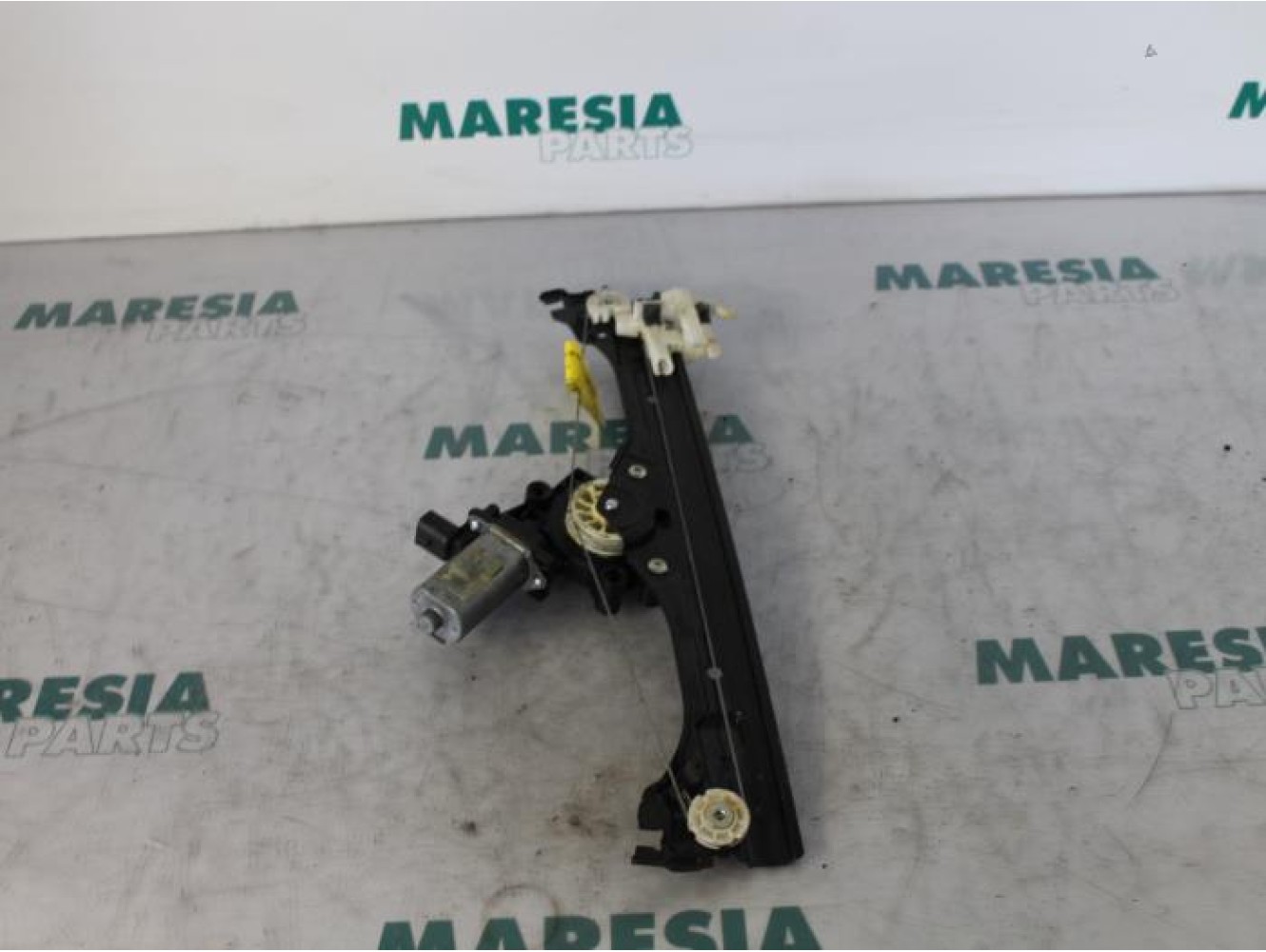 Fiat - 500 - Window mechanism 2-door, front right