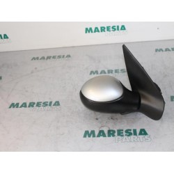 Peugeot - 206 - Wing mirror, right