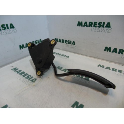 Renault - Megane - Gaspedaalpositie Sensor
