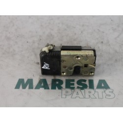 Citroen - C5 - Front door lock mechanism 4-door, right