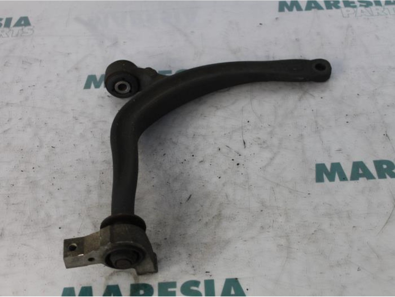 Citroen - C5 - Front lower wishbone, right