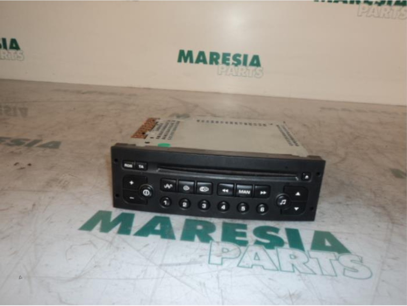 Citroen - Pluriel - Radio CD player