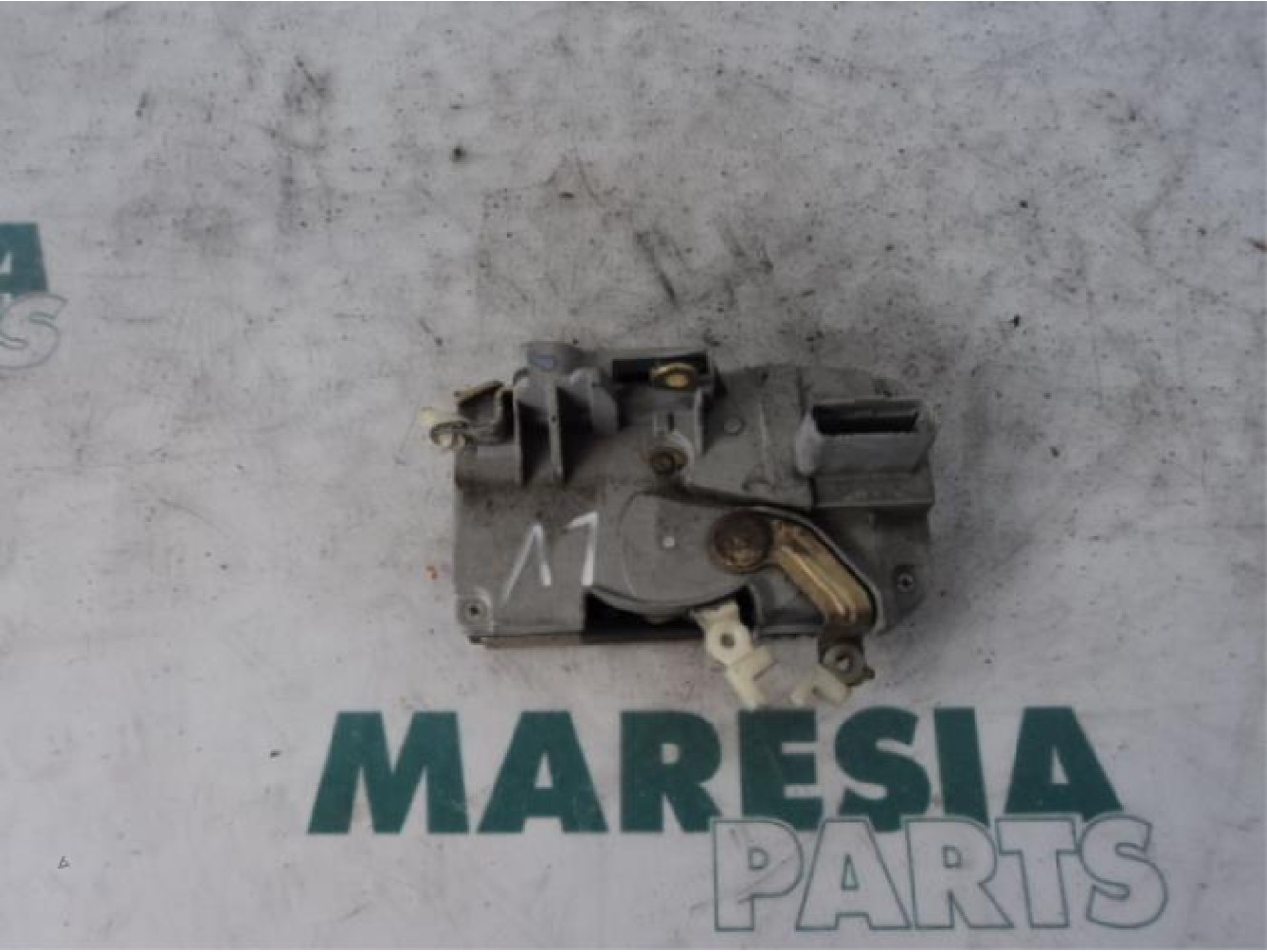 Citroen - C5 - Door lock mechanism 4-door, front left