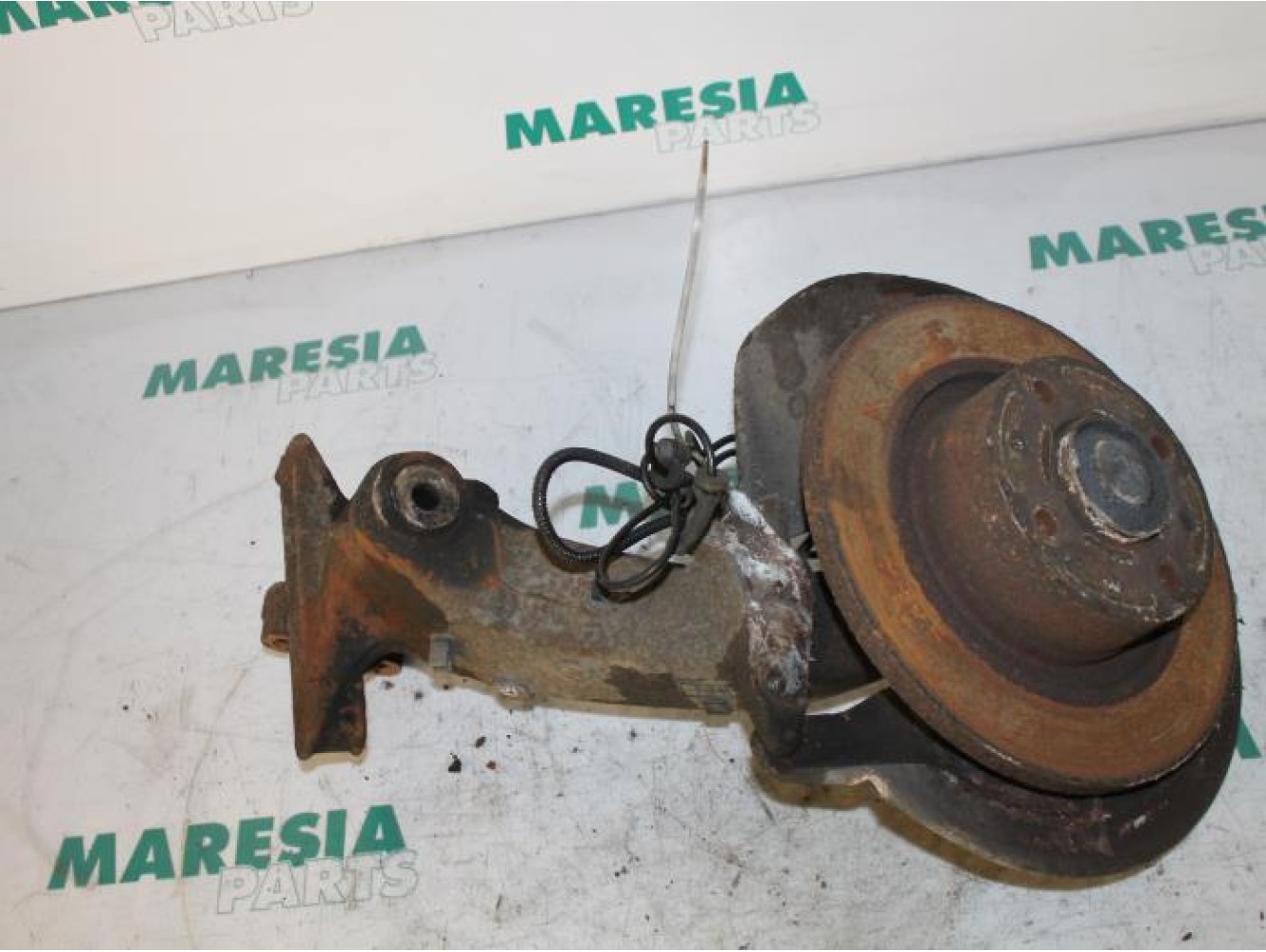 Citroen - C5 - Querlenker links hinten