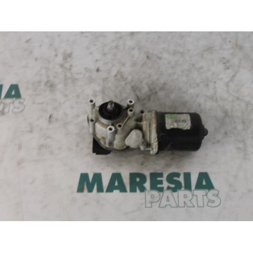 Renault - Megane Scenic - Front wiper motor
