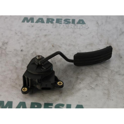 Renault - Megane Scenic - Throttle pedal position sensor