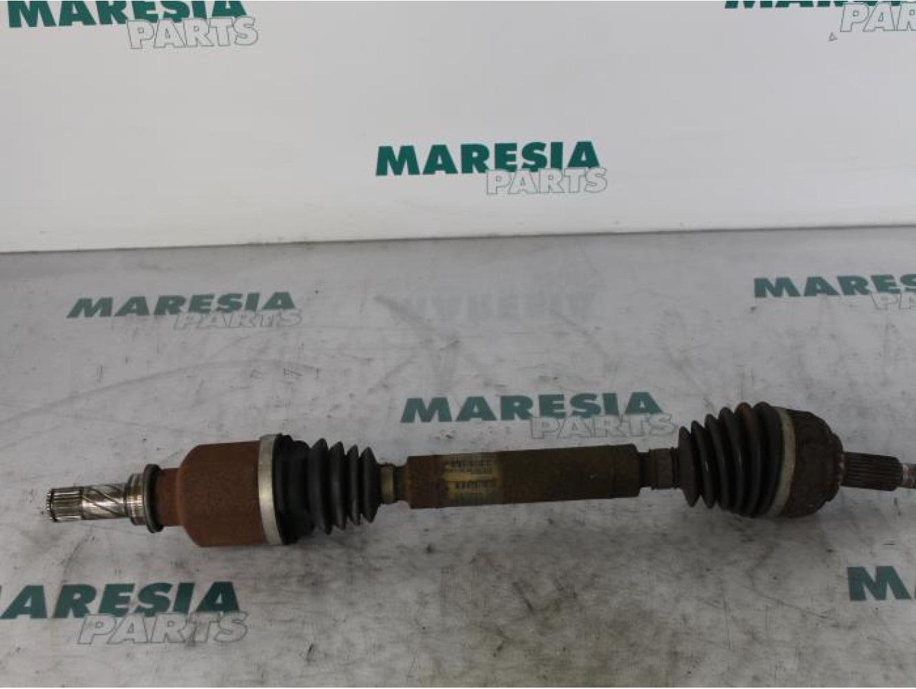 Renault - Megane Scenic - Aandrijfas links-voor