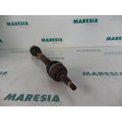 Renault - Megane Scenic - Aandrijfas links-voor
