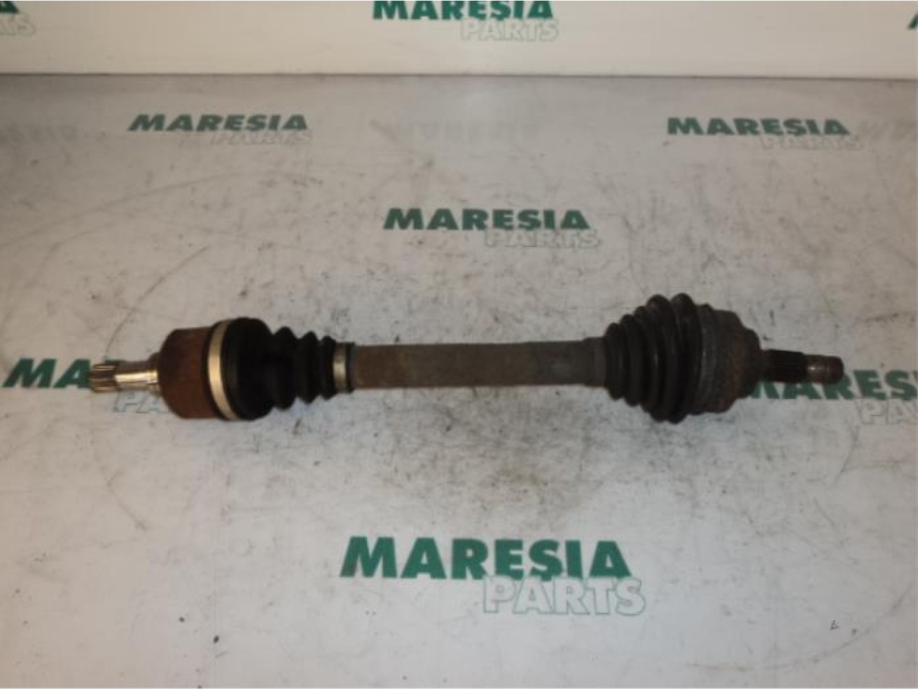 Peugeot - 307 - Aandrijfas links-voor