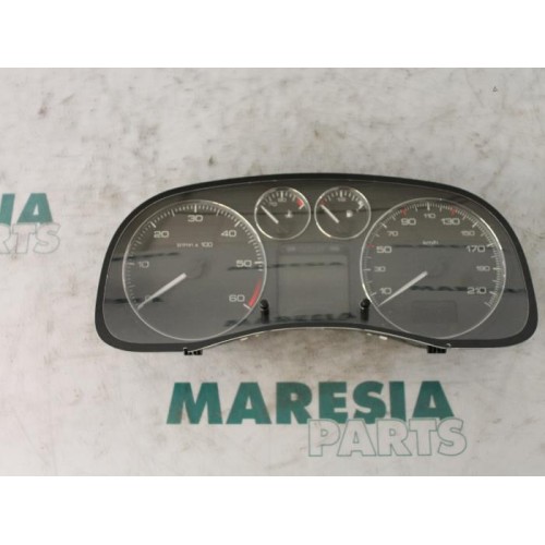 Peugeot - 307 - Instrumentenbrett