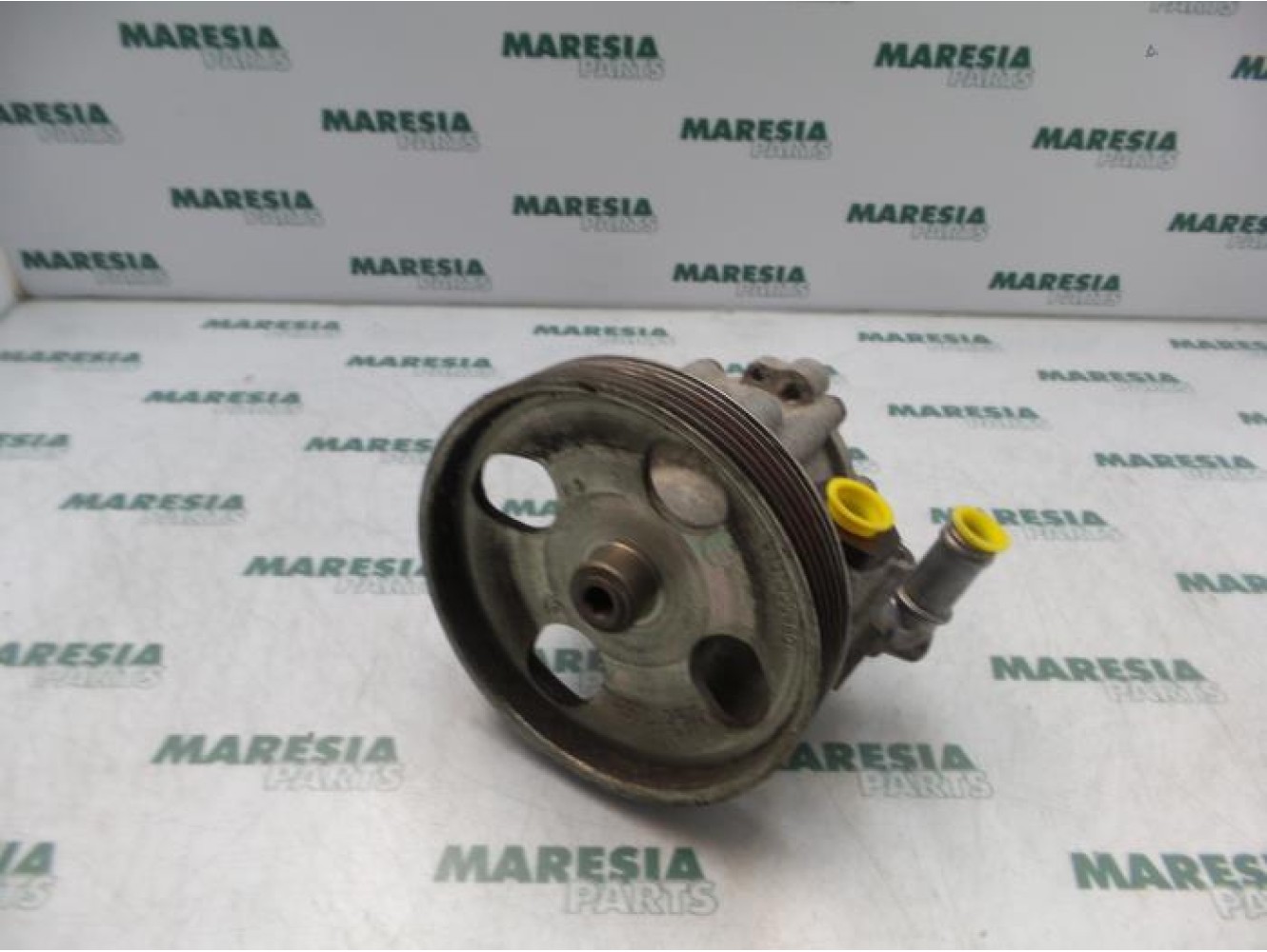 Citroen - C5 - Power steering pump