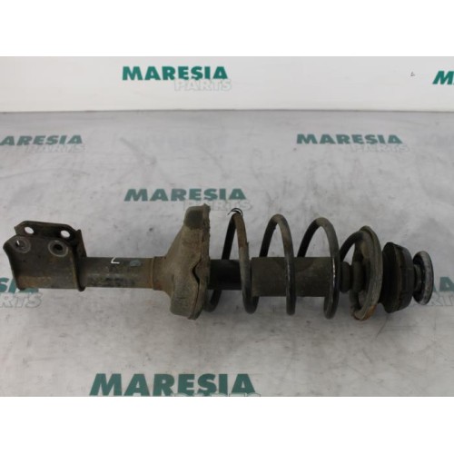 Renault - Kangoo - Front shock absorber rod, left