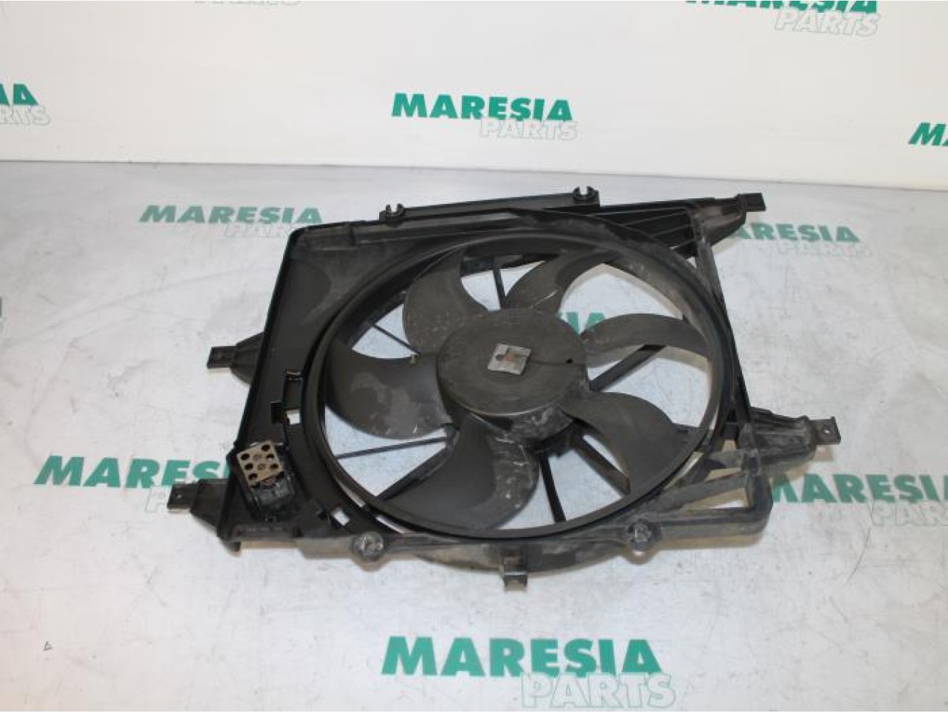 Renault - Kangoo - Fan motor