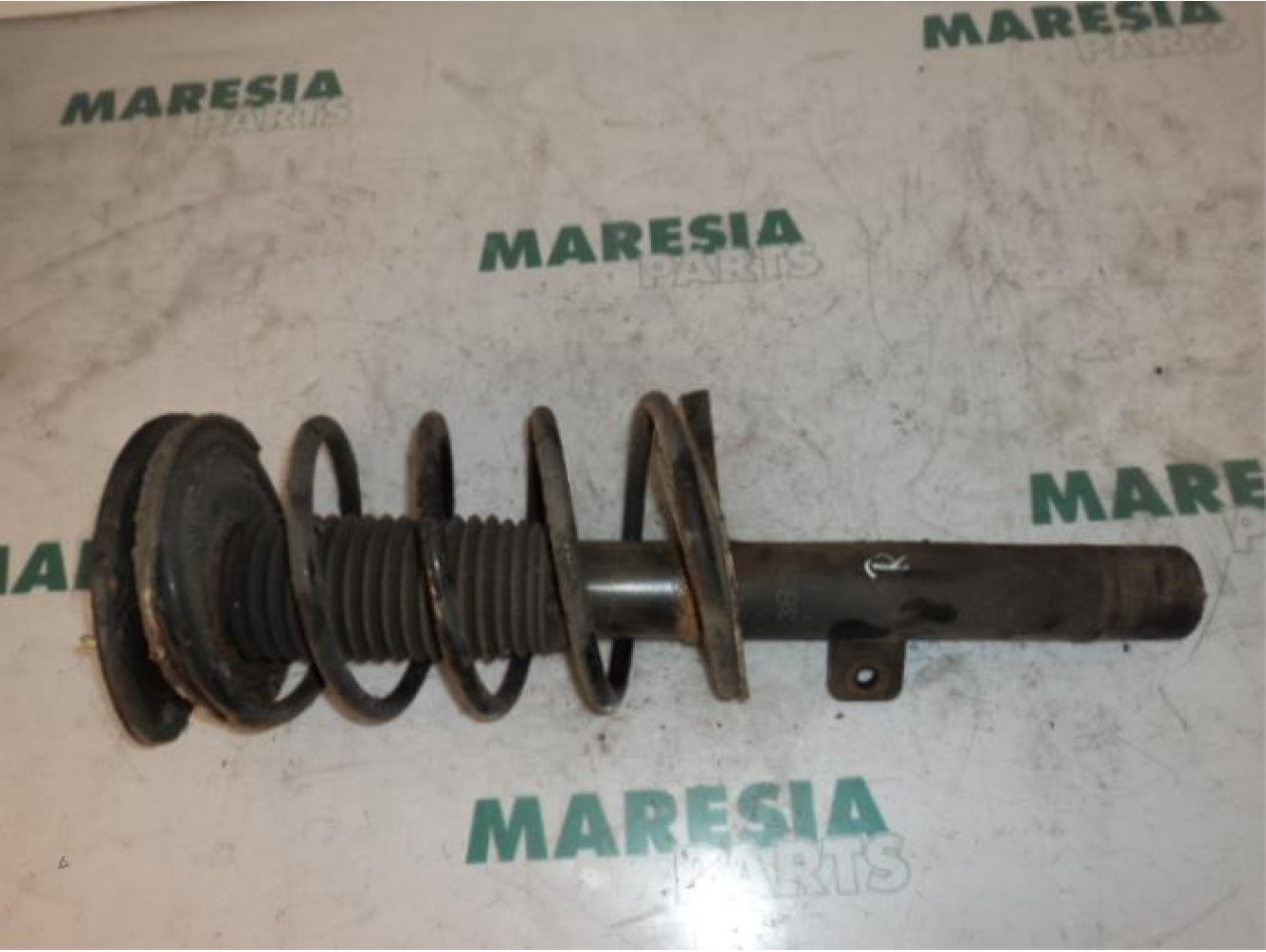 Peugeot - 206 - Front shock absorber rod, right