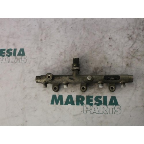 Citroen - C5 - Fuel injector nozzle