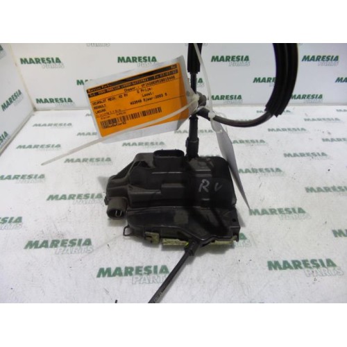 Renault - Laguna - Front door lock mechanism 4-door, right