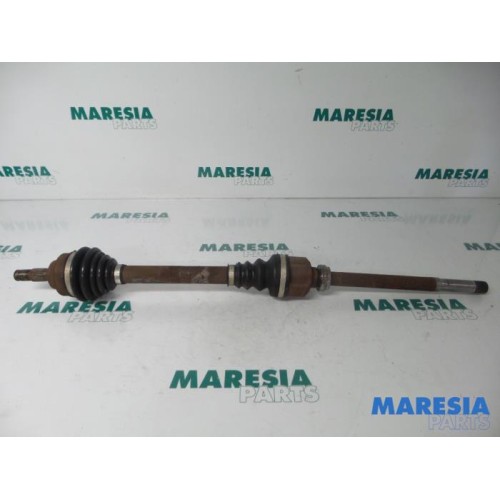 Peugeot - 307 - Front drive shaft, right