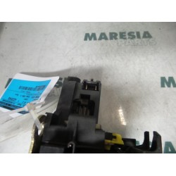 Renault - Megane Scenic - Door lock mechanism 4-door, front left