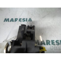 Renault - Megane Scenic - Rear door lock mechanism 4-door, left