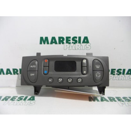 Renault - Megane Scenic - Heater control panel