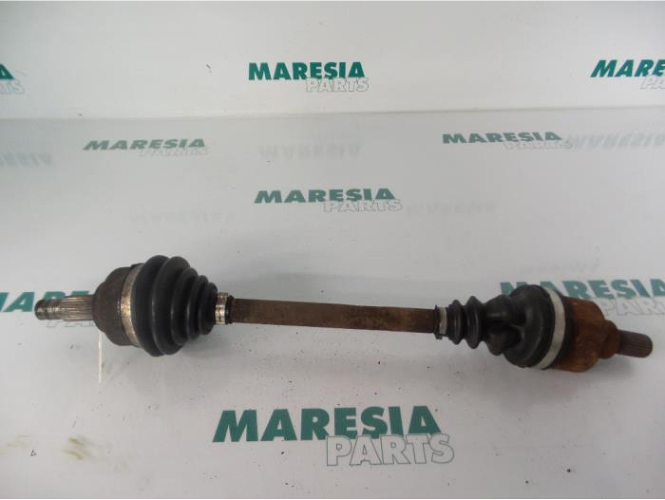 Citroen - C8 - Aandrijfas links-voor