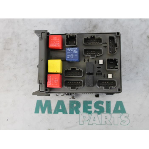 Renault - Espace - Fuse box
