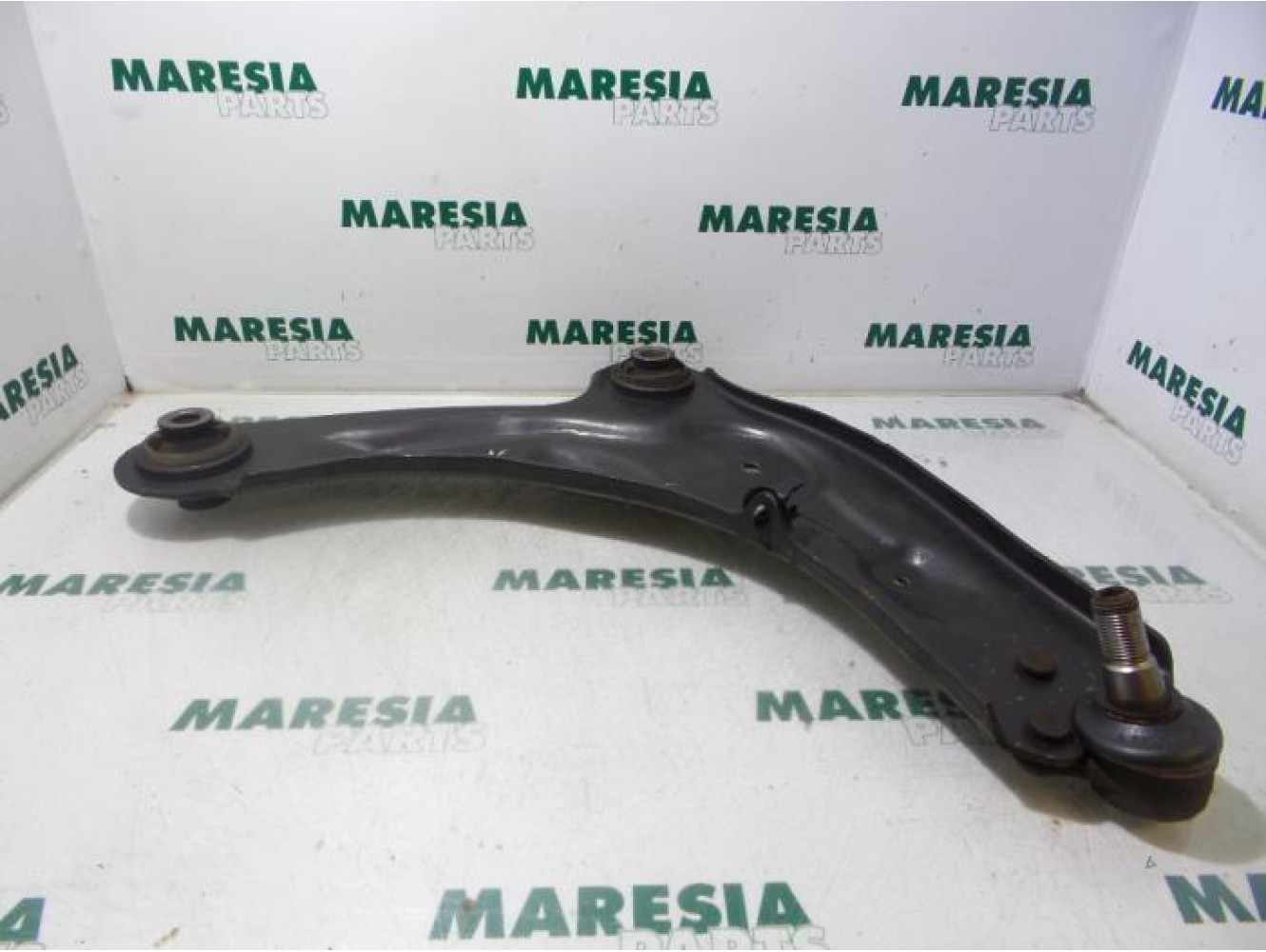 Renault - Espace - Front lower wishbone, right