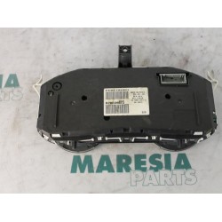 Renault - Megane - Instrument panel