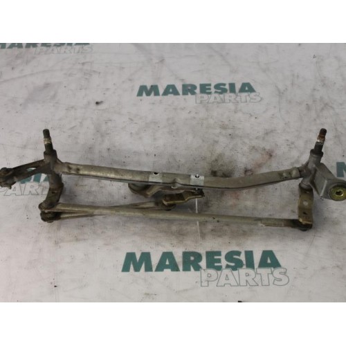 Renault - Megane - Wiper mechanism