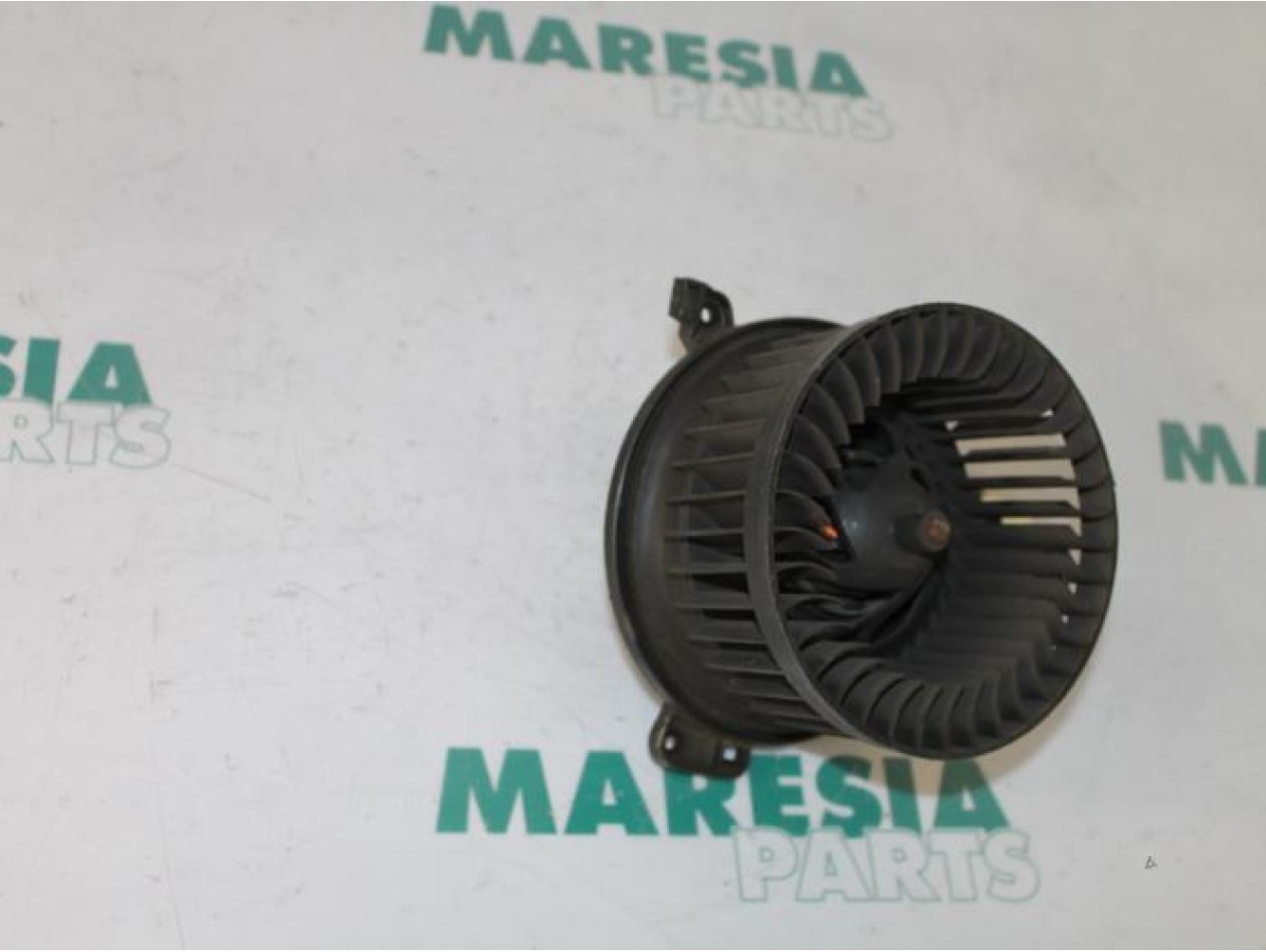 Peugeot - Partner - Heating and ventilation fan motor